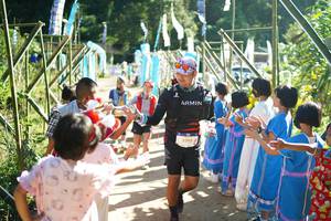 BIB: 2393, 
                            <button type="button" onclick="openModal(19059170)" class="btn btn-primary btn-sm float-right btn-popup" data-toggle="modal" data-target=".modal-high-quality">
                        <i class="fas fa-shopping-cart"></i> Add to Cart
                    </button>
                                            <button type="button" onclick="isThisMe(19059170, true)" class="btn btn-success btn-sm float-right btn-popup btn-isme hidden" data-toggle="tooltip" data-placement="bottom" title="นี่คือรูปของคุณใช่ไหม คลิกที่นี่เพื่อเอาเข้าอัลบั้ม">
                        <i class="fas fa-plus"></i> Add to album
                    </button>
                    <button type="button" onclick="isThisMe(19059170, false)" class="btn btn-warning btn-sm float-right btn-popup btn-isnotme hidden">
                        <i class="fas fa-ban"></i> Remove from album
                    </button>